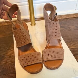 Franco Sarto Tan Sandals (Dolores)